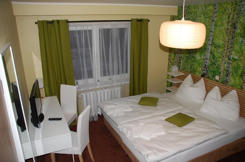 CASILINO Hotel A 24 Wittenburg Zimmer foto