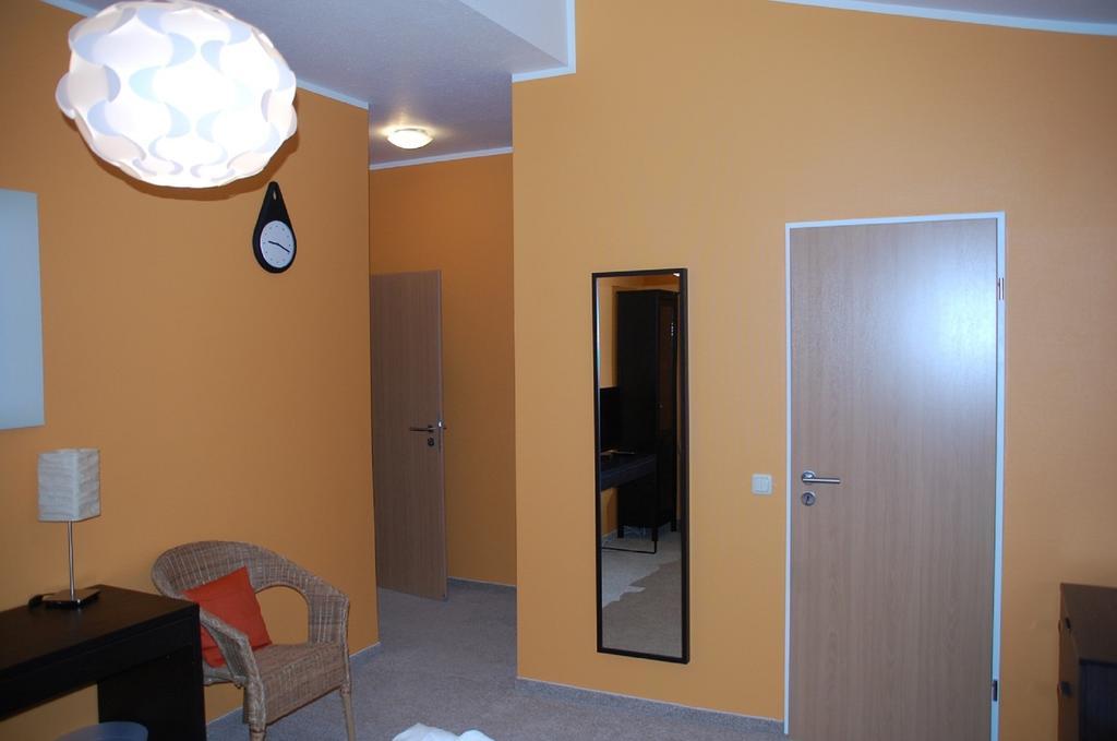 CASILINO Hotel A 24 Wittenburg Zimmer foto