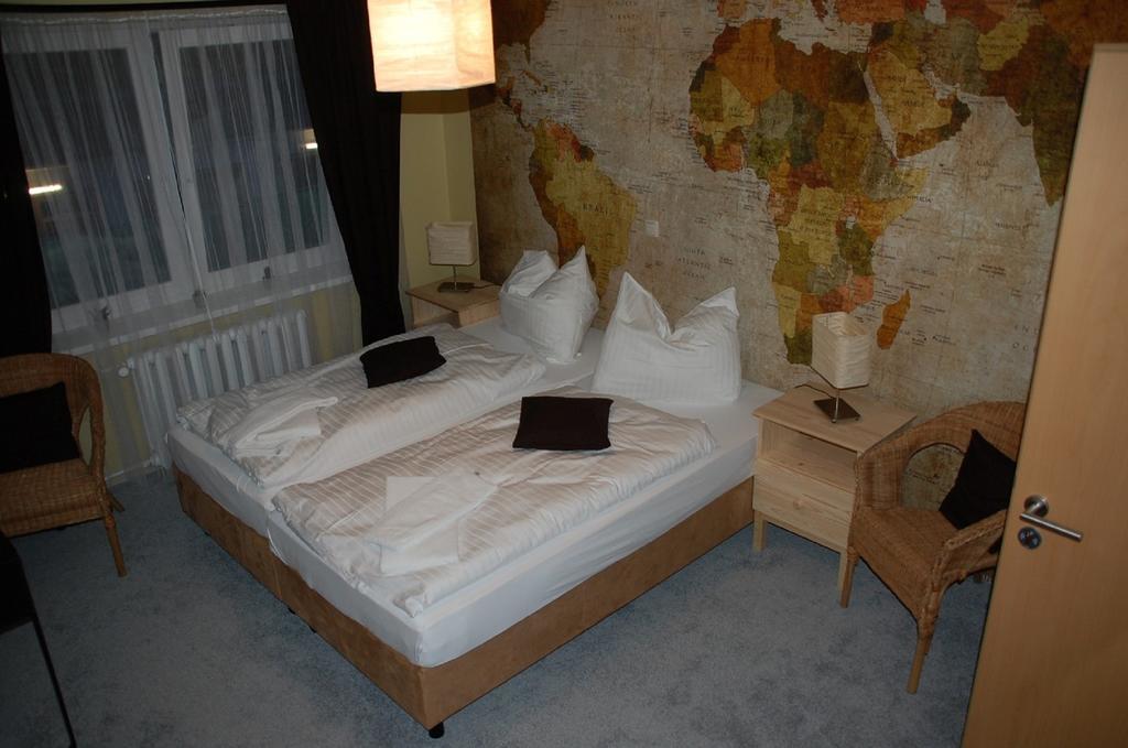 CASILINO Hotel A 24 Wittenburg Zimmer foto